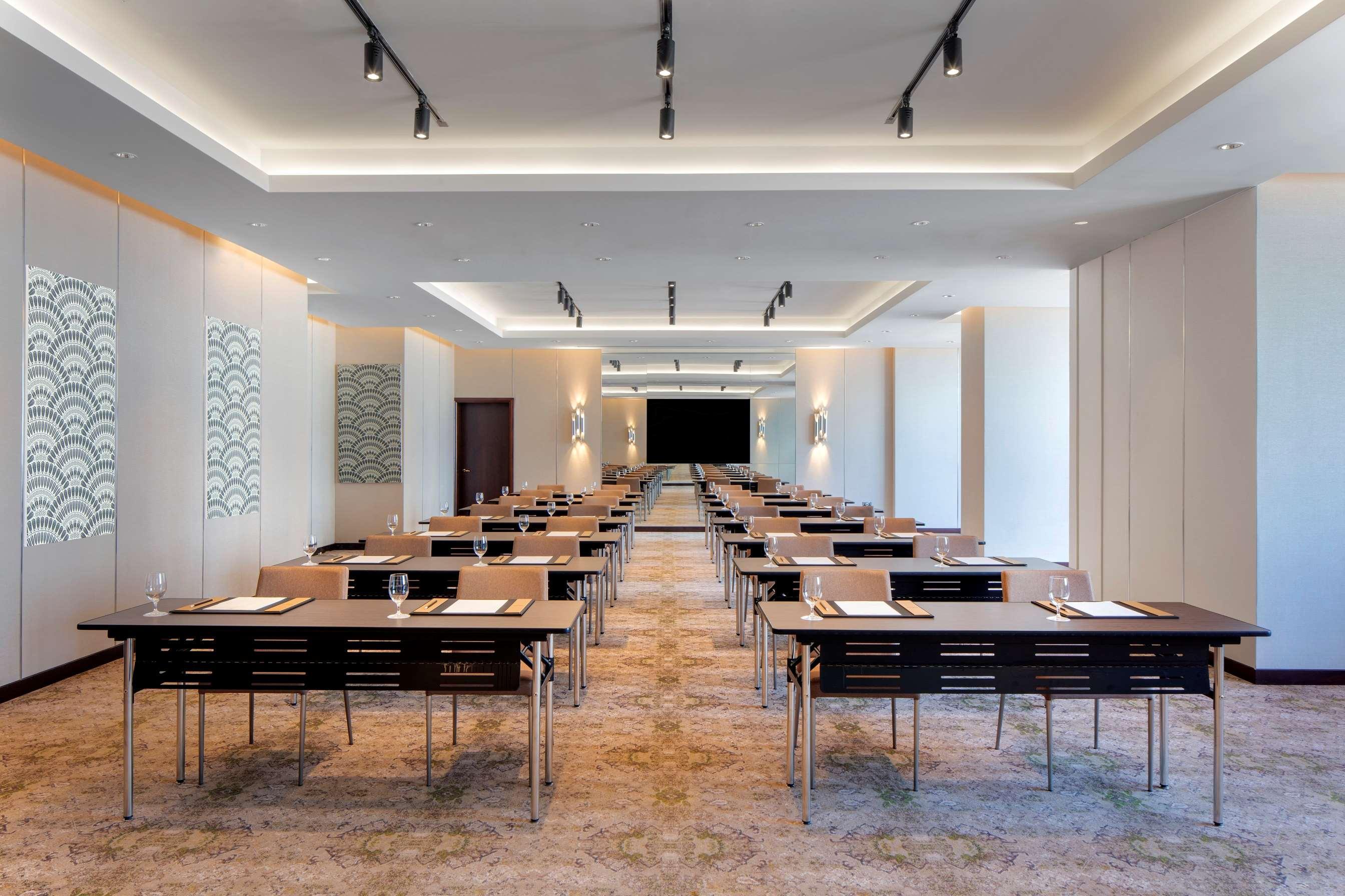 Dusit Doha Hotel Buitenkant foto Meeting room