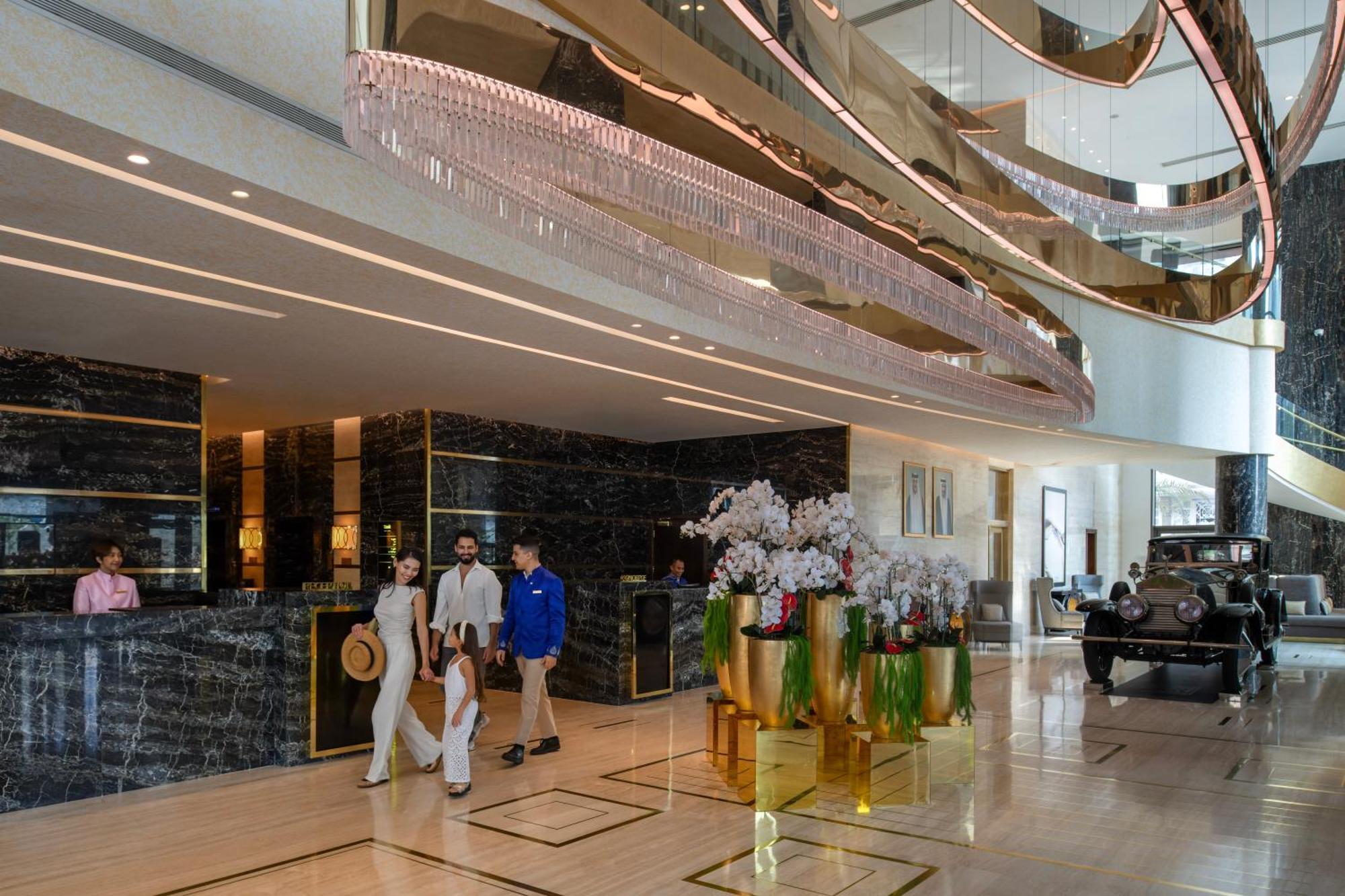 Dusit Doha Hotel Buitenkant foto Lobby